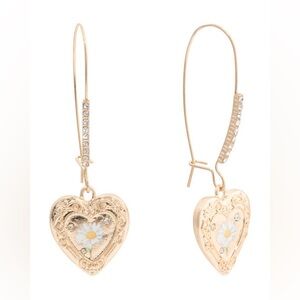 Betsey Johnson Gold Heart Drop Earrings with Daisy Detail NWT